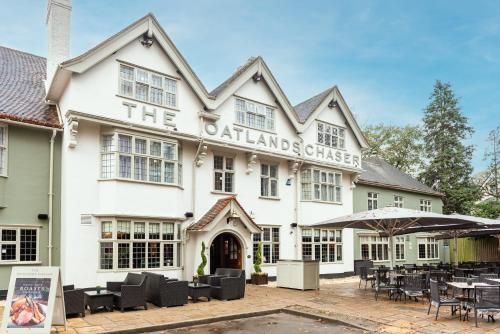 The Oatlands Chaser by Innkeeper's Collection 2