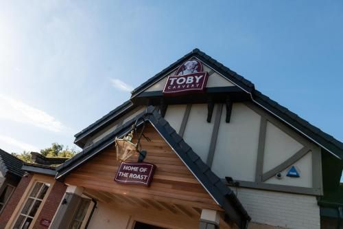 Toby Carvery Strathclyde, M74 J6 by Innkeeper's Collection 3