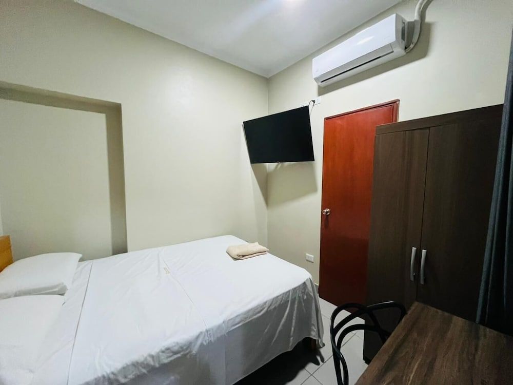HOTEL TUMPIS 2