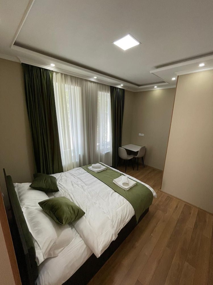 Serenity Likani Villa Hotel 2