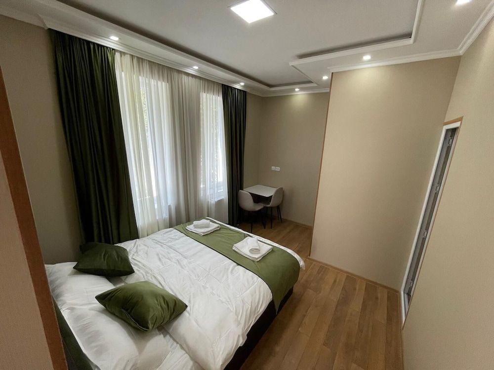 Serenity Likani Villa Hotel 3