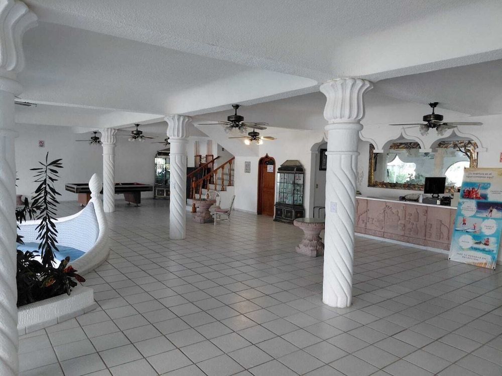 Hotel Marina Palace Tequesquitengo 2