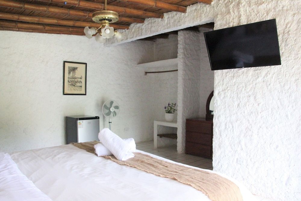 Fundo - Hotel El Arrabal 3