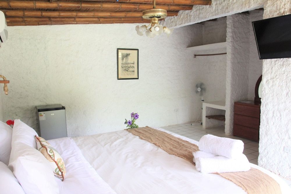 Fundo - Hotel El Arrabal 2