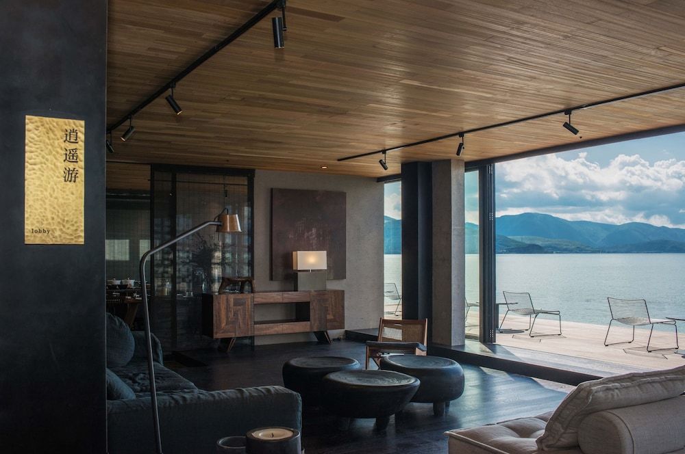 Yakamoz Erhai Hotel 1