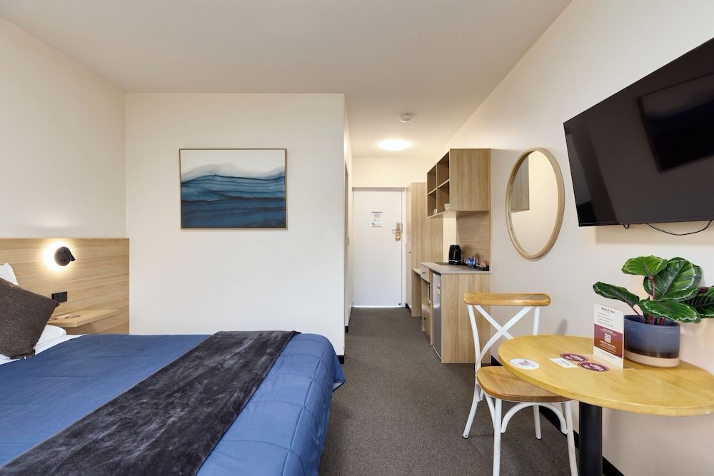 Inala Hotel 3