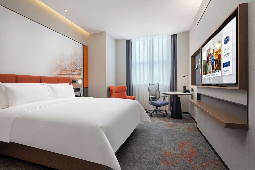 Hampton by Hilton Guangzhou Xintang 3