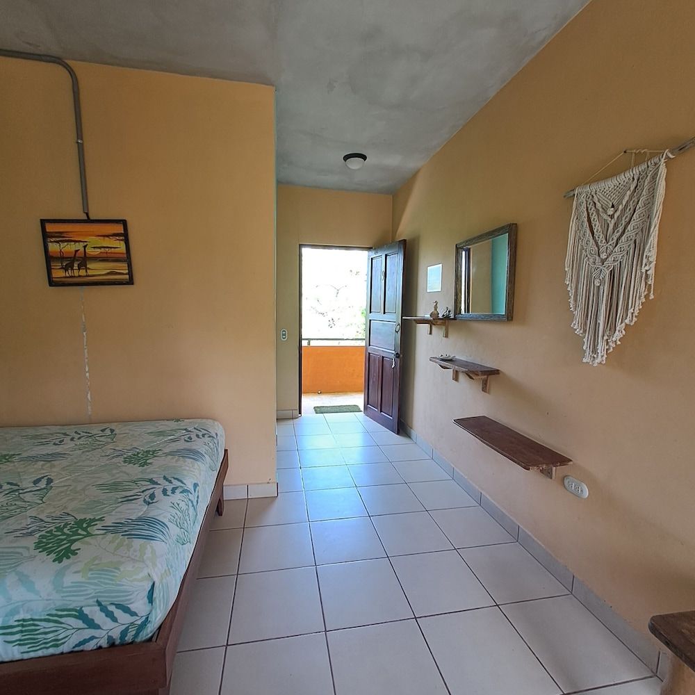 Hotel Georgi CR 1 estrelas em Playa Hermosa