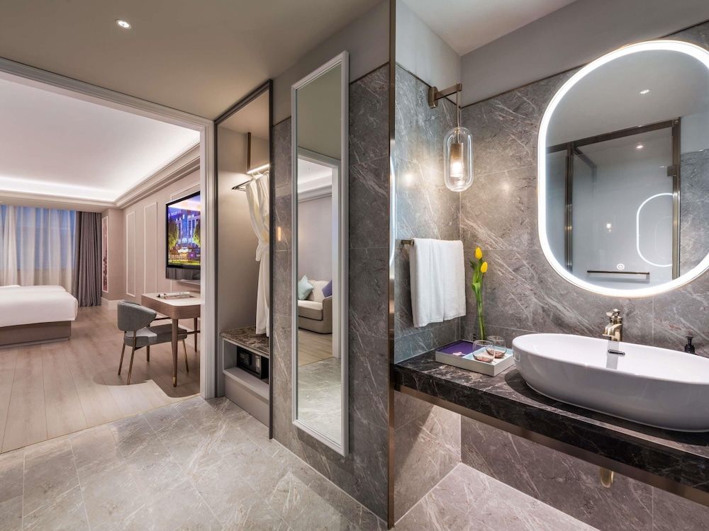 Mercure Shijiazhuang People Square 3