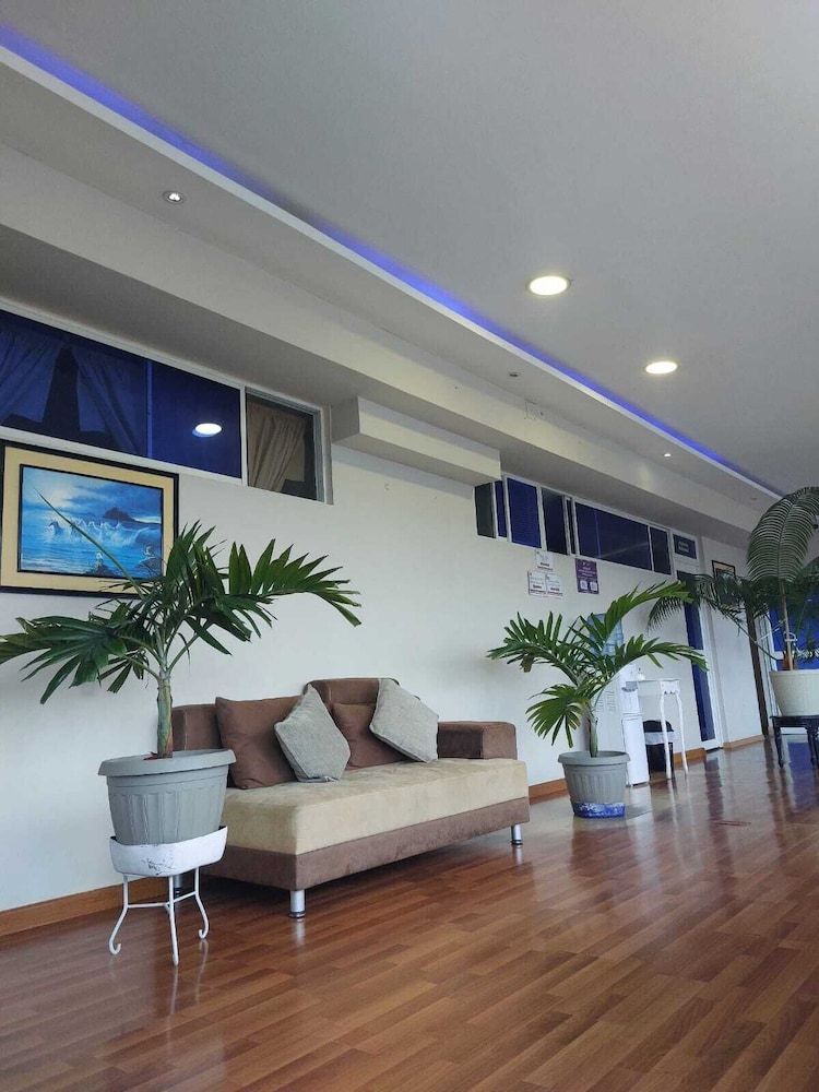 HOTEL VERSAILLES 3 estrelas em Ambato