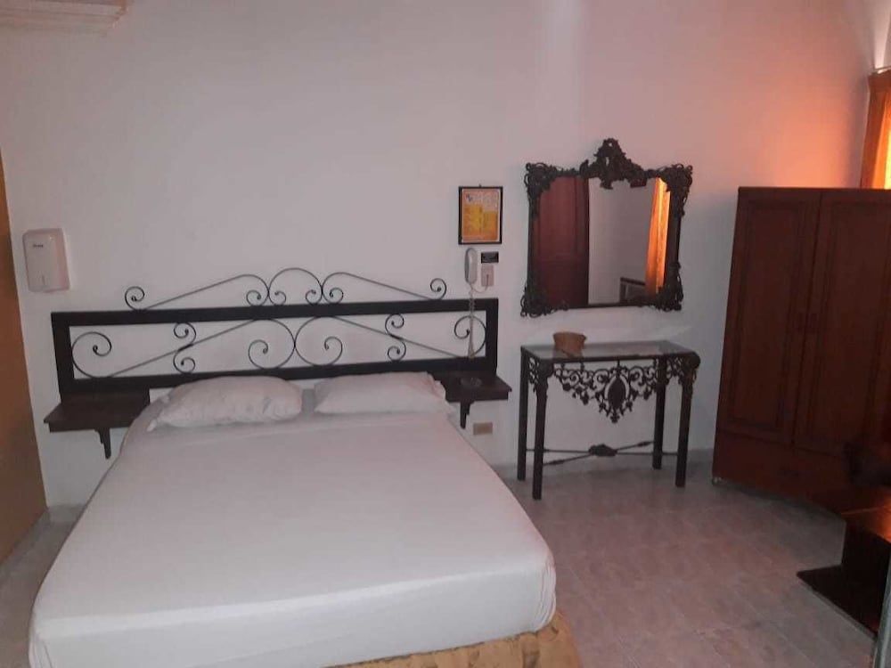 Aparta Hotel Plaza Real Norte 2