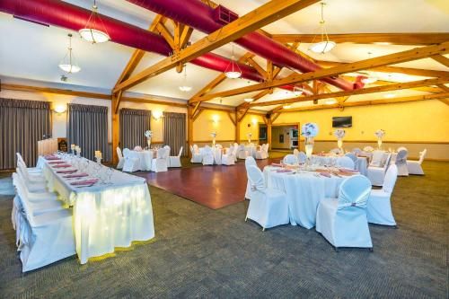 Cedar Meadows Resort & Spa, Ascend Hotel Collection 2