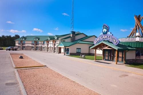 Bear Claw Casino & Hotel 3