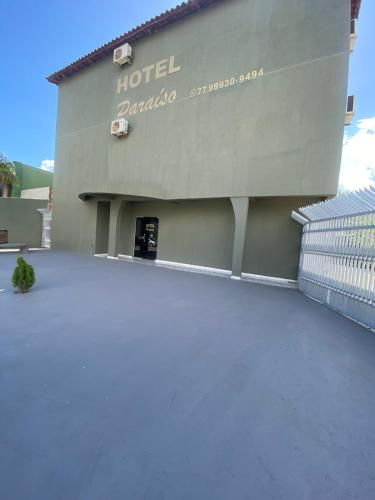 Hotel Paraiso - Fácil acesso as faculdades e FarmShow 2