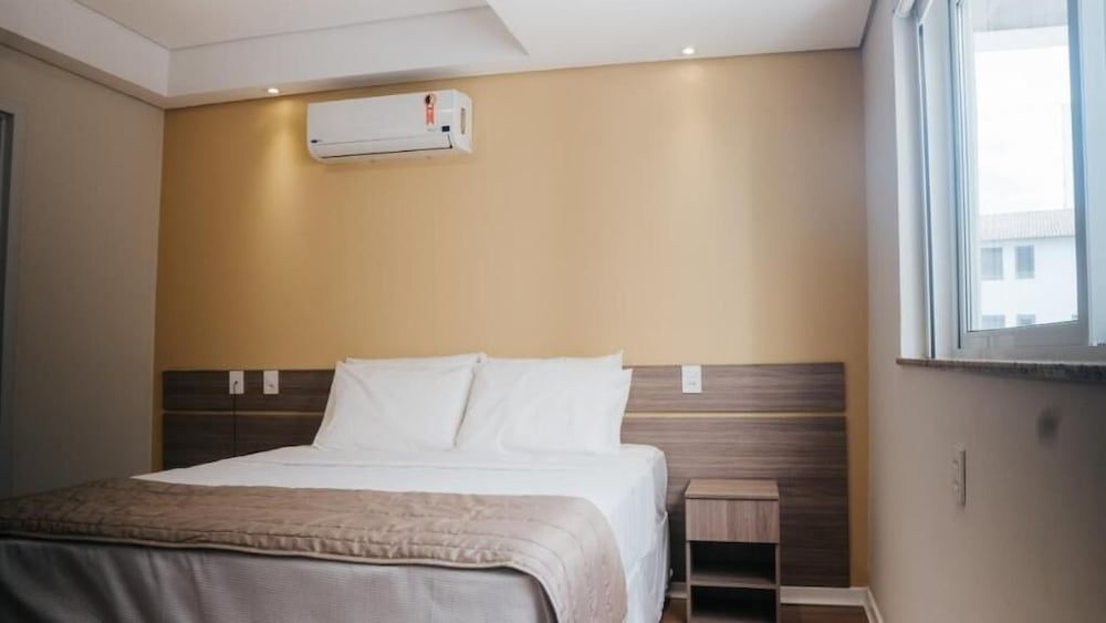 HOTEL GOLDEN INN 3