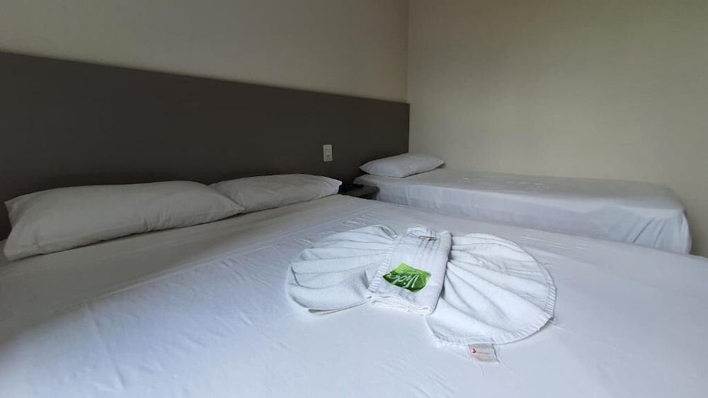 Ribs Comfort Hotel 2