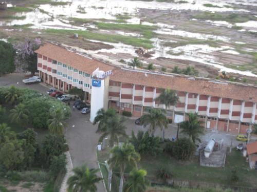 Hotel Canoeiros 2
