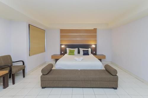 Urbanview Hotel Taman Suci Denpasar Bali 2