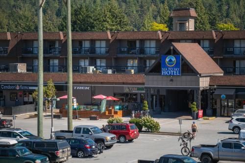 Sea to Sky Hotel and Conference Centre 2