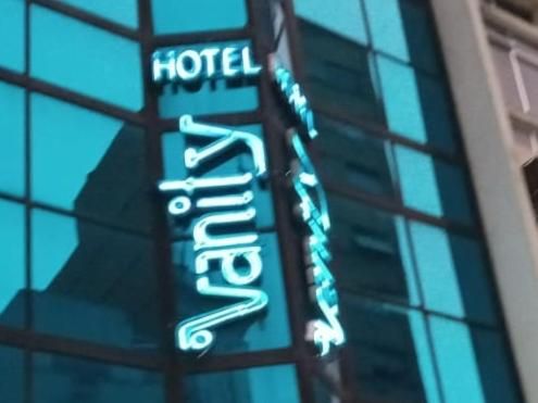Hotel Vanity para adultos 2