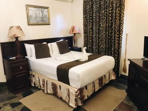 The Big Five Lodge 2