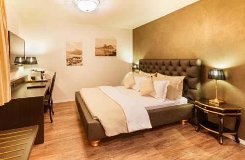 Business Hotel First 3