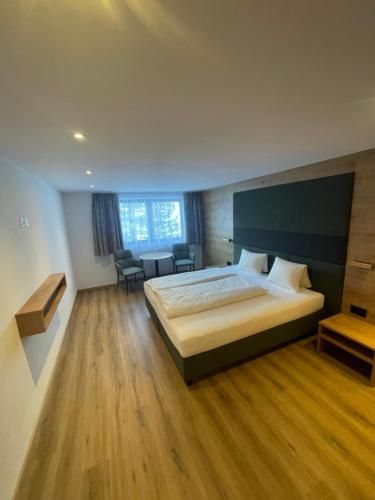 Hotel Edi 2