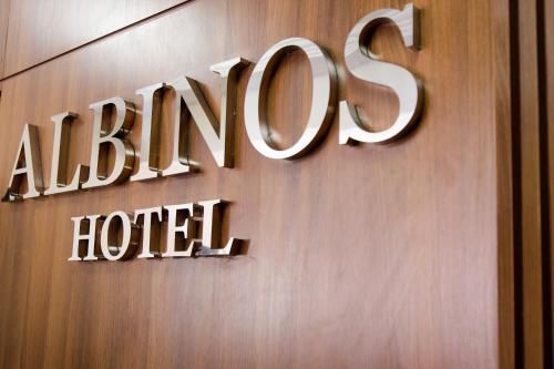 Hotel Albinos 2