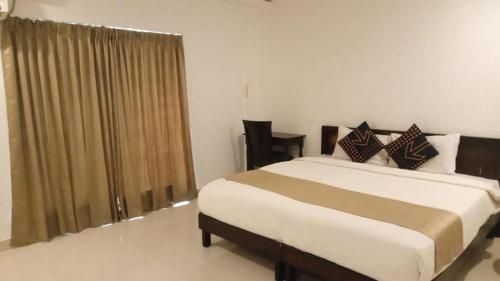 HOTEL SQUARE INN Cosmopolitan 3