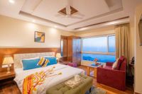 Perfectstayz Vista 5 min walk to Mall road