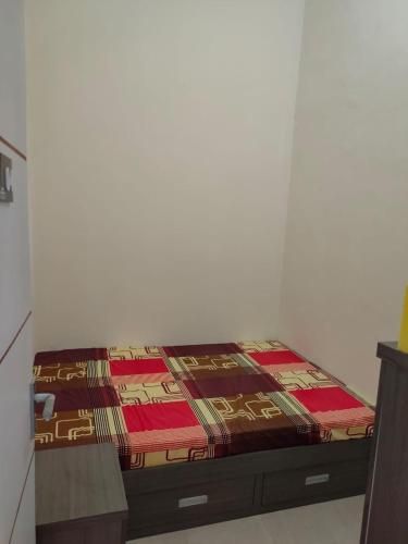 OYO Life 1875 Merah Putih Syariah 2 estrellas en Depok