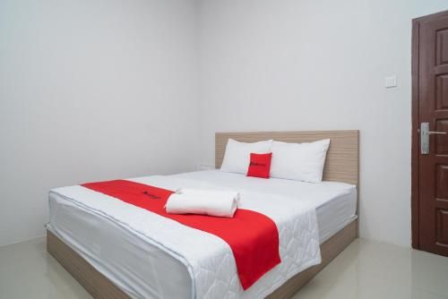 RedDoorz Syariah near Jalan Ahmad Yani Banjarmasin 3 2 estrellas en Banjarmasin