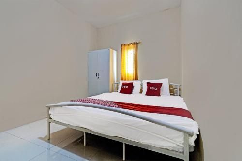 OYO 91955 Pondokan Cempaka 2 estrelas em Cirebon