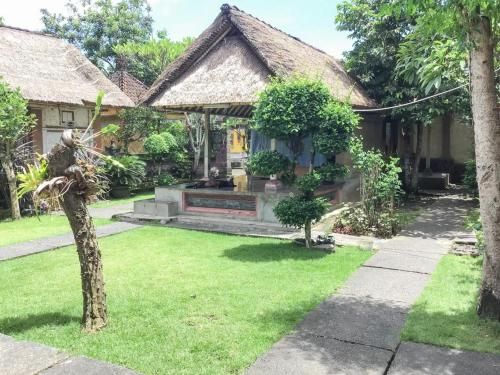 DATON HOUSE near Bali Zoo Ubud Mitra RedDoorz 1 estrelas em Sukawati