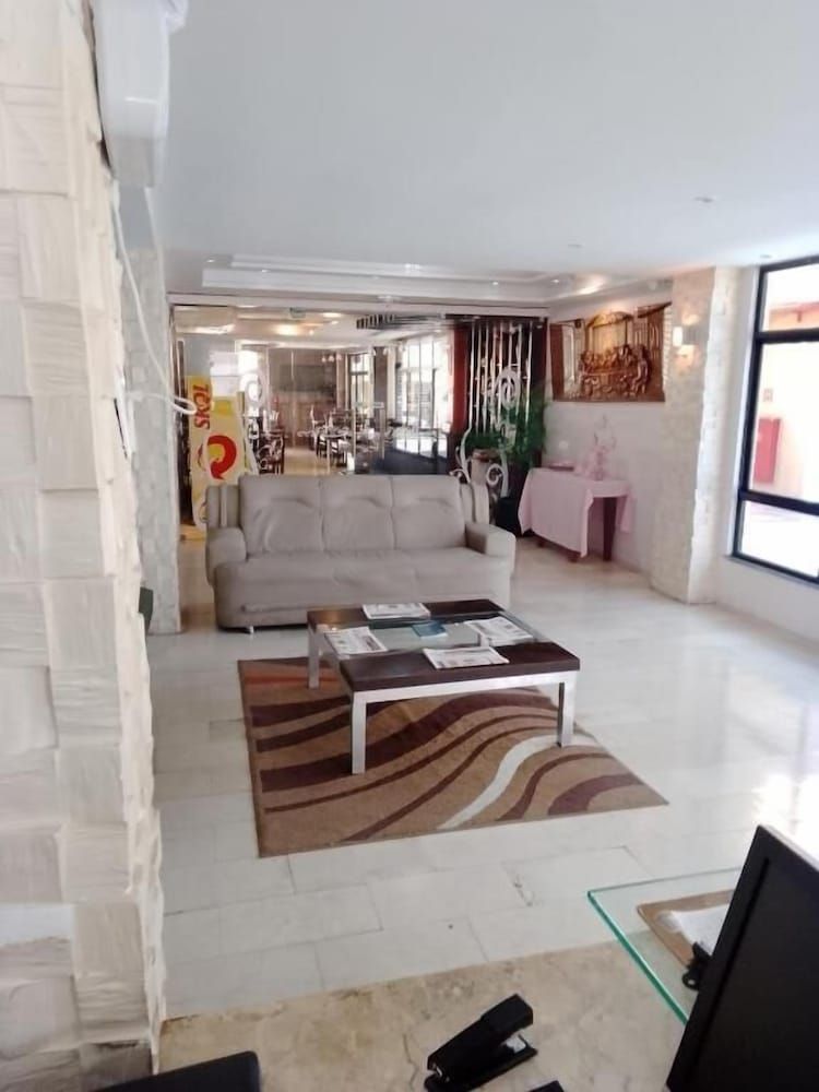 Hotel Visconde 2