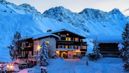 Hotel Gspan 3 estrellas en Arosa