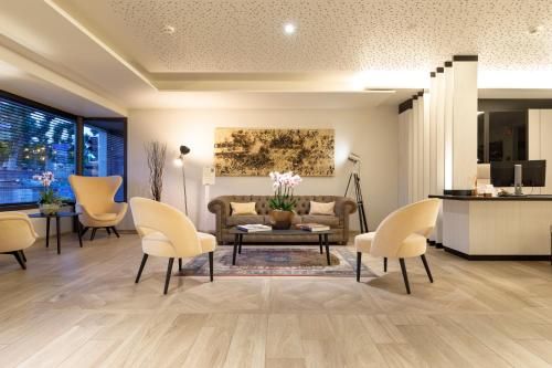 Ambassador Boutique Hotel 3