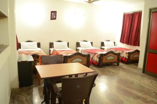 Alok House 3 estrelas em Bodh Gaya