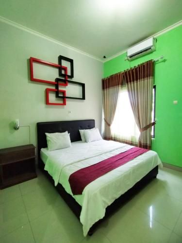 RedDoorz at Hotel Nuansa Ngawi 2