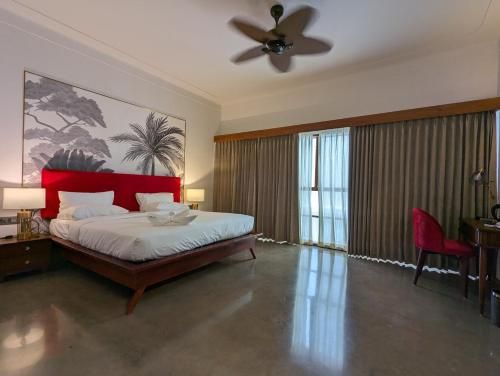 Prasanthi Hotel 2
