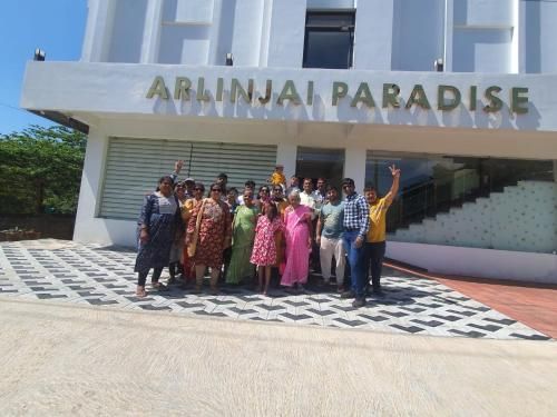 Arlinjai Paradise 2