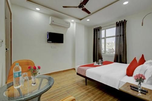 Hotel O Santosh Residency 2