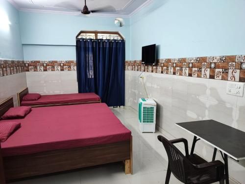 Sun Moon Residency and Apartments, Hotels in Rohini 2