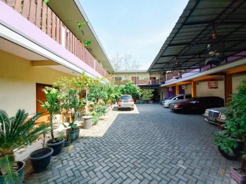 Hotel Gerung 2 near Luwes Mall Nganjuk Mitra RedDoorz 3