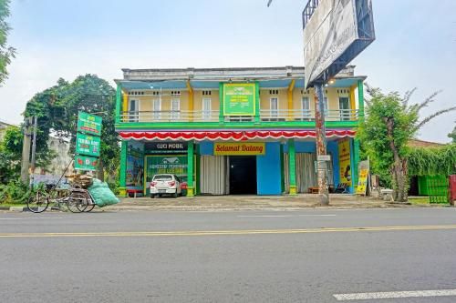 OYO 91825 Ayu Lestari Homestay 2 estrellas en Kediri