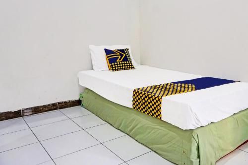 OYO Life 91896 Kost Bu Dewi Syariah 2 étoiles à Prigen