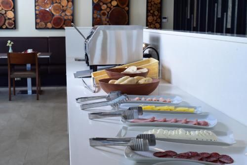 Tru By Hilton Chillan Ferrat 3