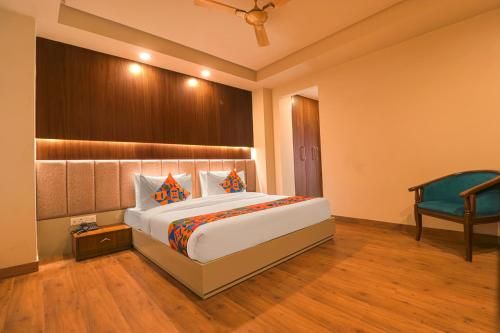 FabHotel Prime Shanit 3