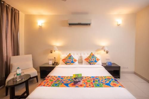 FabHotel Anutham Saket 3