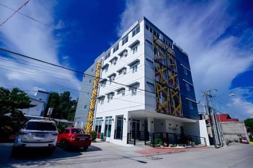 Belltower CSheLi Suites Bantay - Vigan 2